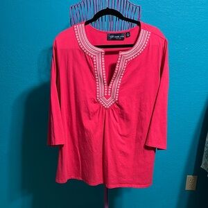 Susan Graver Pink Embroidered split neck eye and hook top with 3/4 sleeves. 1X